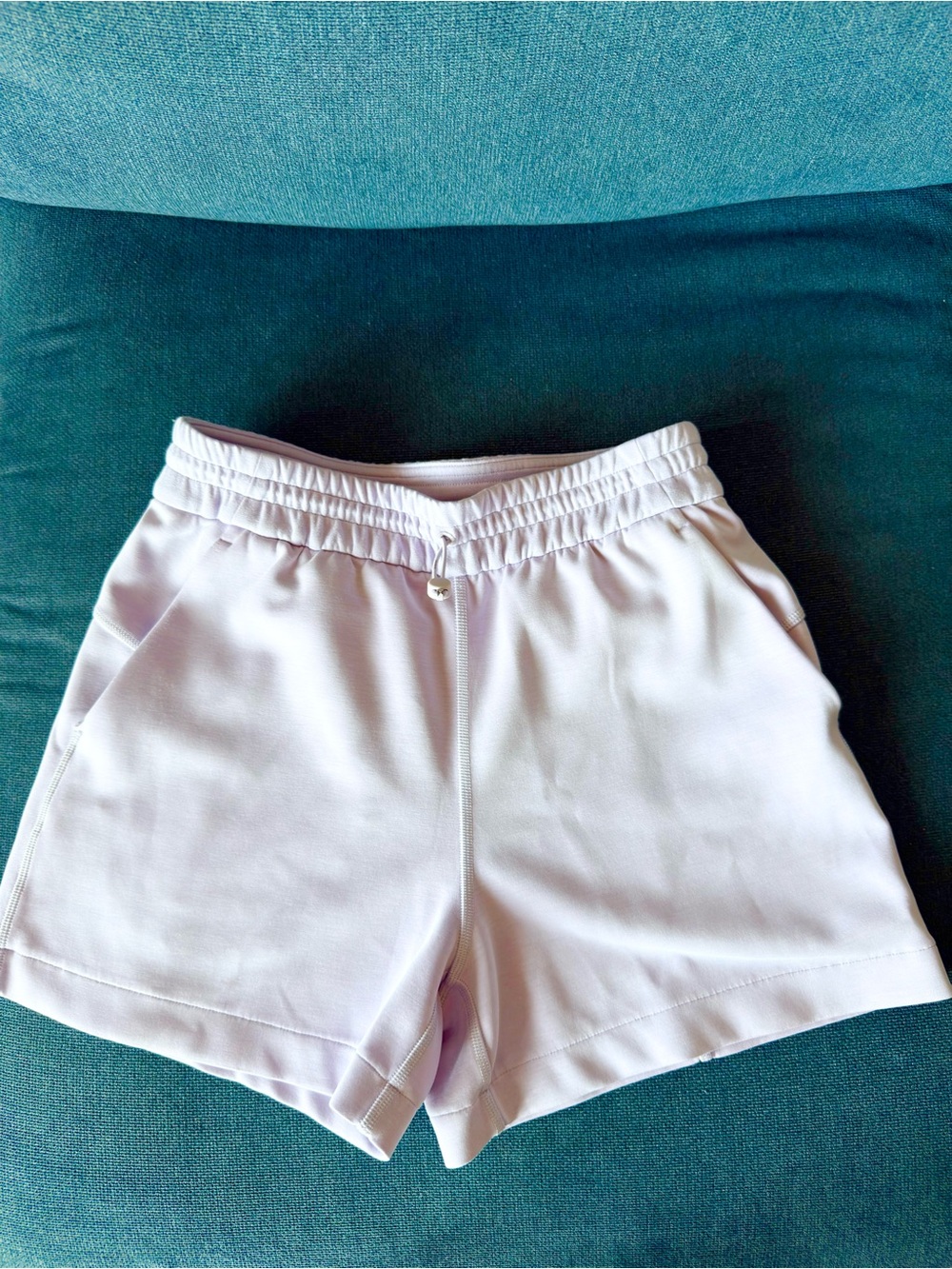 Lululemon Softstreme women short, purple, size 4 (xs, s)